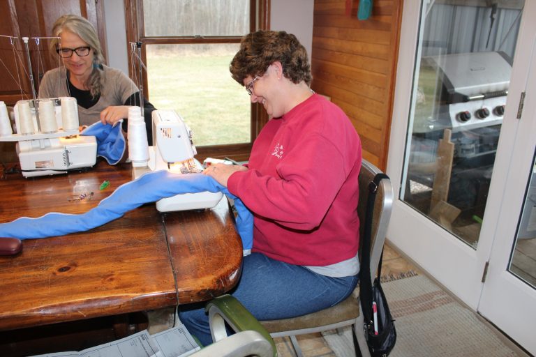 Winter, Wisconsin The Sewing Machine Project